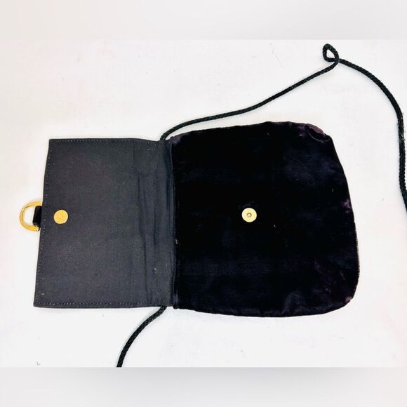 Vintage 70's Magid Handmade Black Velvet Formal Mini Bag - Picture 4 of 11